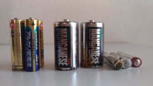 電池の処分 間違えると危険 電池の捨て方 回収ルートと液漏れした時に注意すべきこと